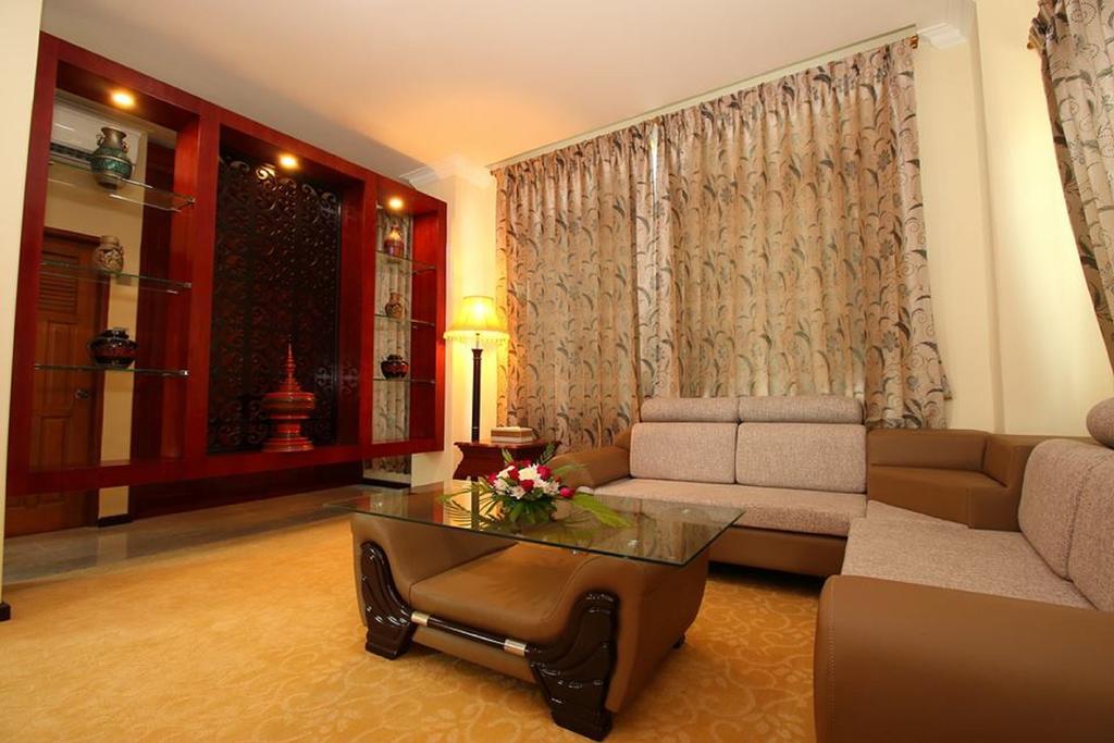 מנדלאי Victoria Palace Hotel מראה חיצוני תמונה